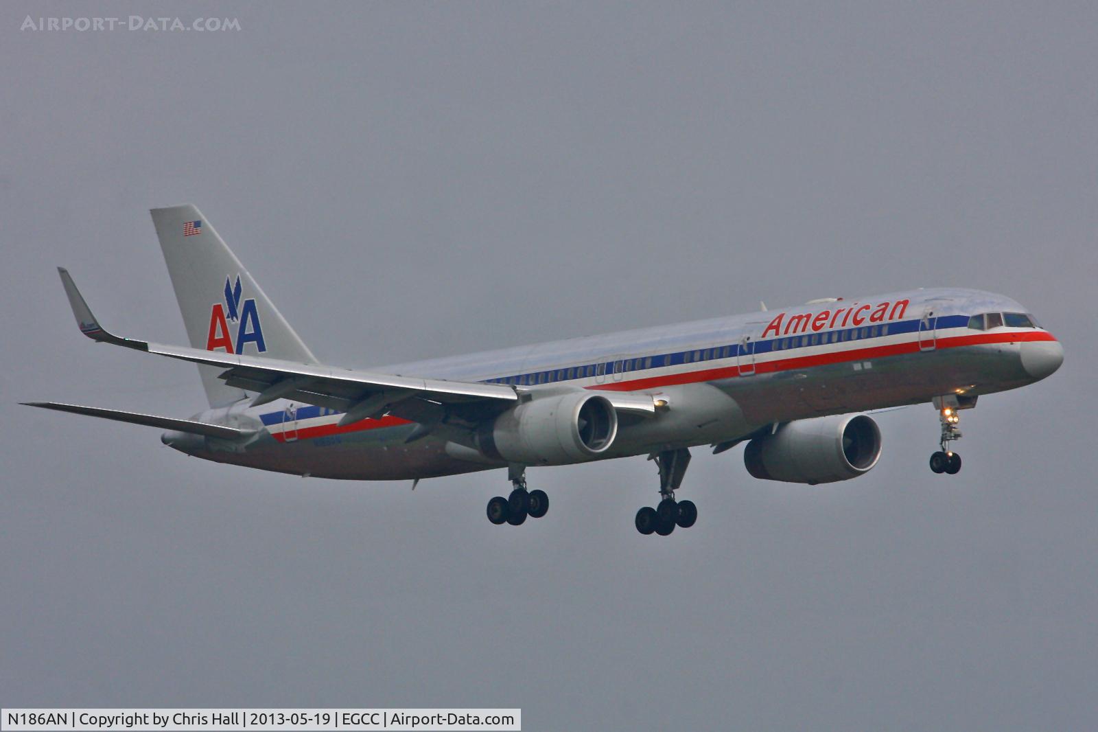 N186AN, 2001 Boeing 757-223 C/N 32380, American Airlines