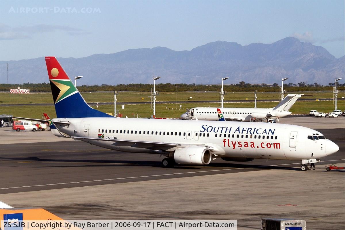 ZS-SJB, 2000 Boeing 737-8S3 WL C/N 29249, Boeing 737-8S3 [29249] (South African Airways) Cape Town Int~ZS 17/09/2006