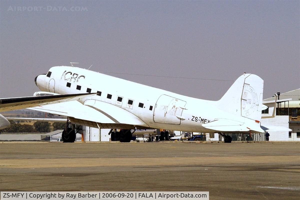 ZS-MFY, 1943 Douglas C-47A-1-DK Skytrain (DC-3-65TP) C/N 12073, Douglas DC-3C-47A-1D/DC-3-65TP [12073] (Wonderair) Lanseria~ZS 20/09/2006. Was used by the International Red Cross some marks can still be seen on paintwork.
