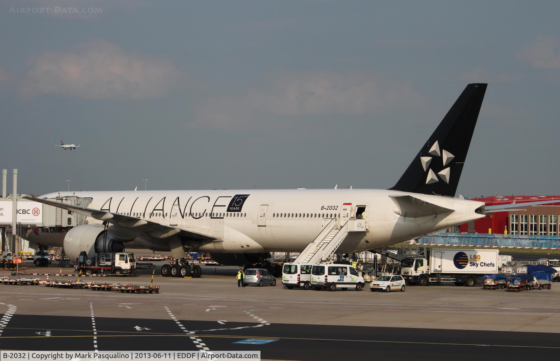 B-2032, 2012 Boeing 777-39L/ER C/N 38671, Boeing 777-39L/ER