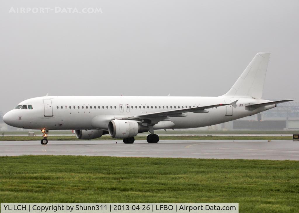 YL-LCH, 1992 Airbus A320-211 C/N 426, Taxiing to the Terminal... Travel Service flight this day...