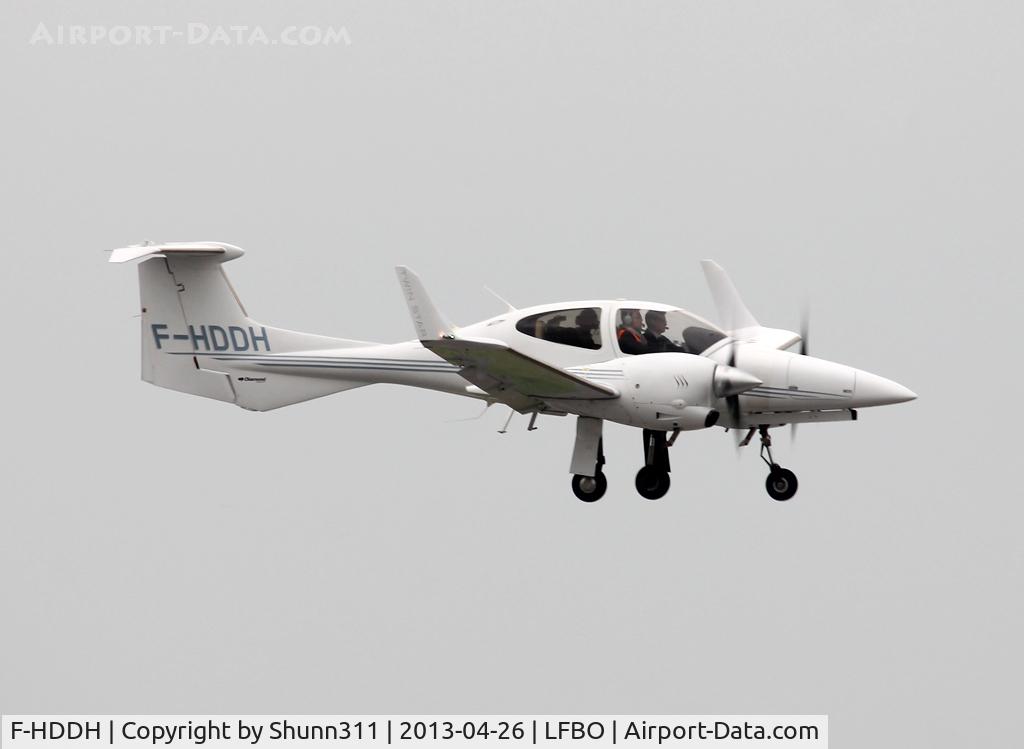 F-HDDH, Diamond DA-42 Twin Star C/N 42.193, Landing rwy 32R...