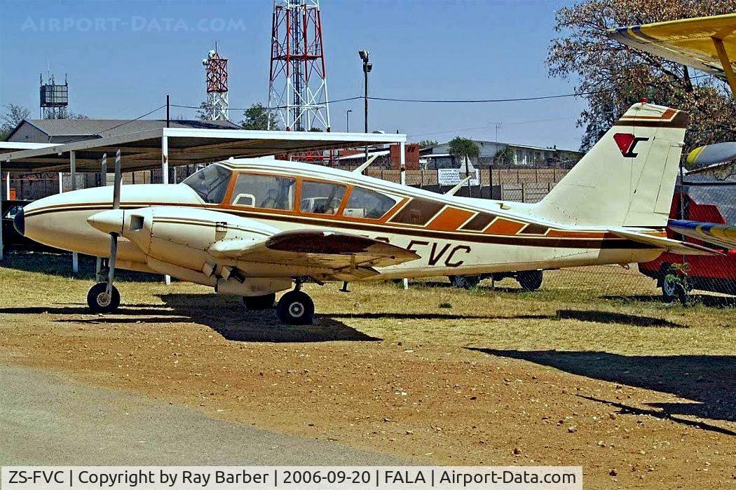 ZS-FVC, 1969 Piper PA-23-250 C/N 27-4131, Piper PA-23-250 Aztec D [27-4131] Lanseria~ZS 20/09/2006
