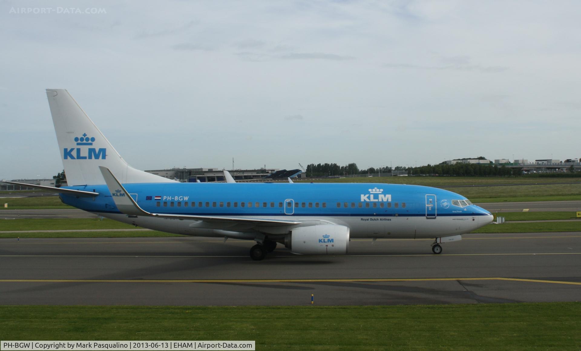 PH-BGW, 2011 Boeing 737-7K2 C/N 38128, Boeing 737-700