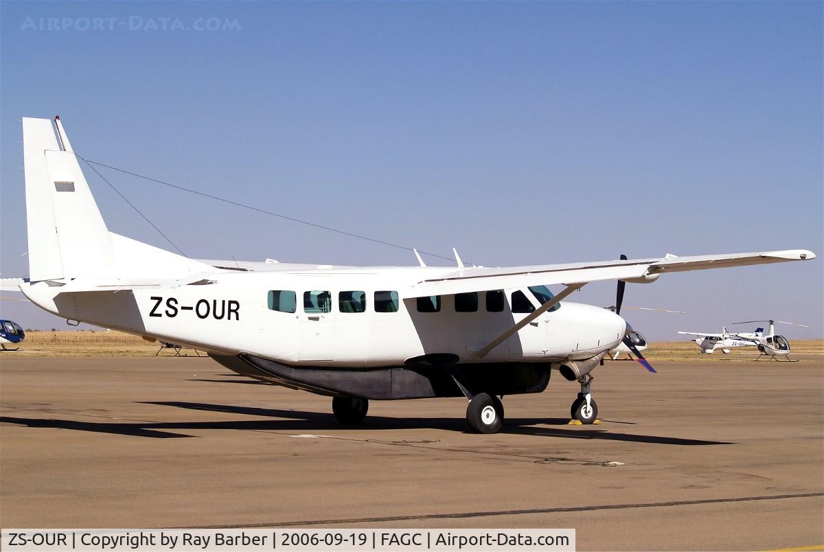 ZS-OUR, 1998 Cessna 208B Grand Caravan C/N 208B0674, Cessna 208B Grand Caravan [208B-0674] Grand Central~ZS 19/09/2006
