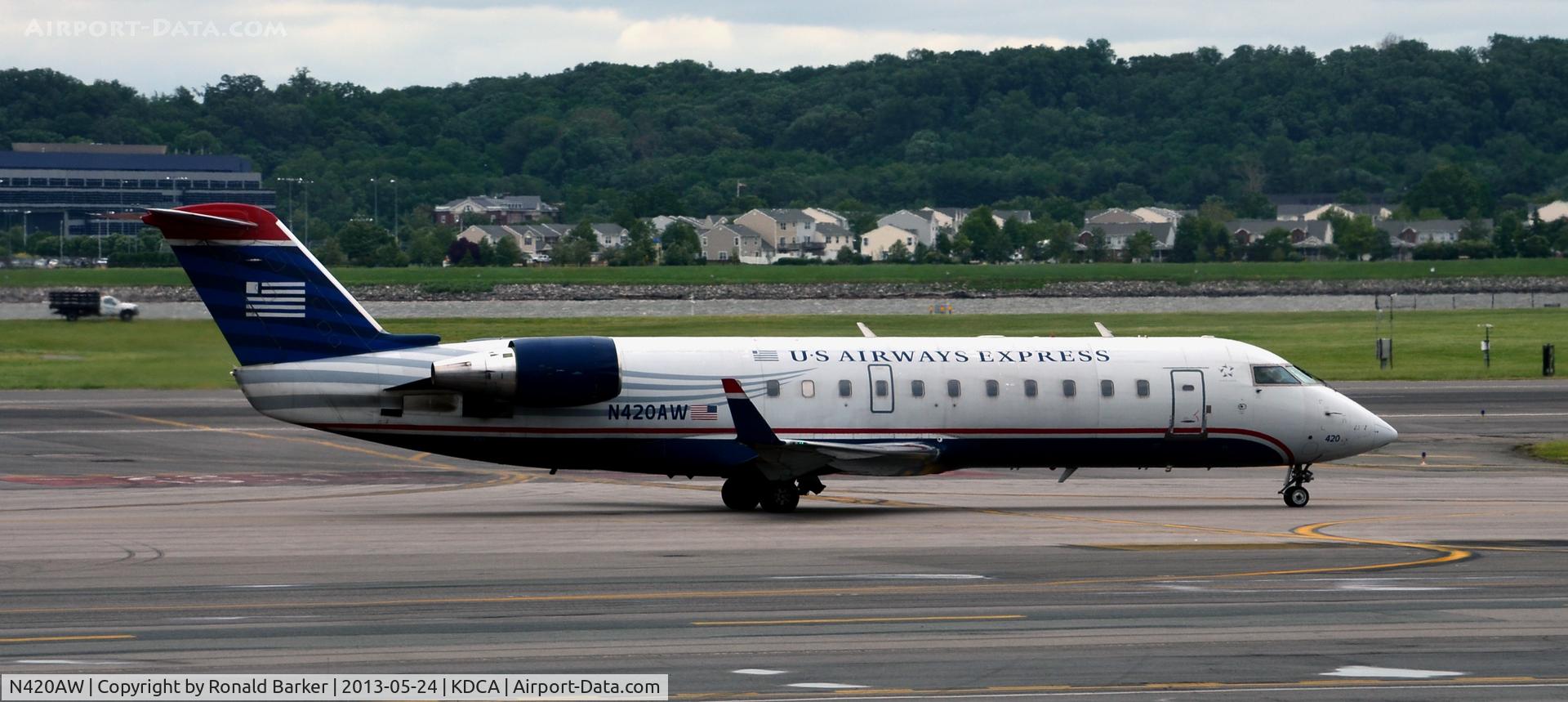 N420AW, 2002 Bombardier CRJ-200LR (CL-600-2B19) C/N 7640, Taxi DCA