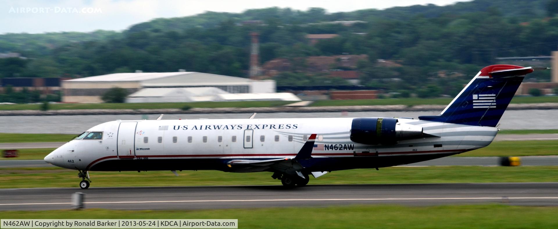 N462AW, 2003 Bombardier CRJ-200LR (CL-600-2B19) C/N 7875, Landing roll DCA