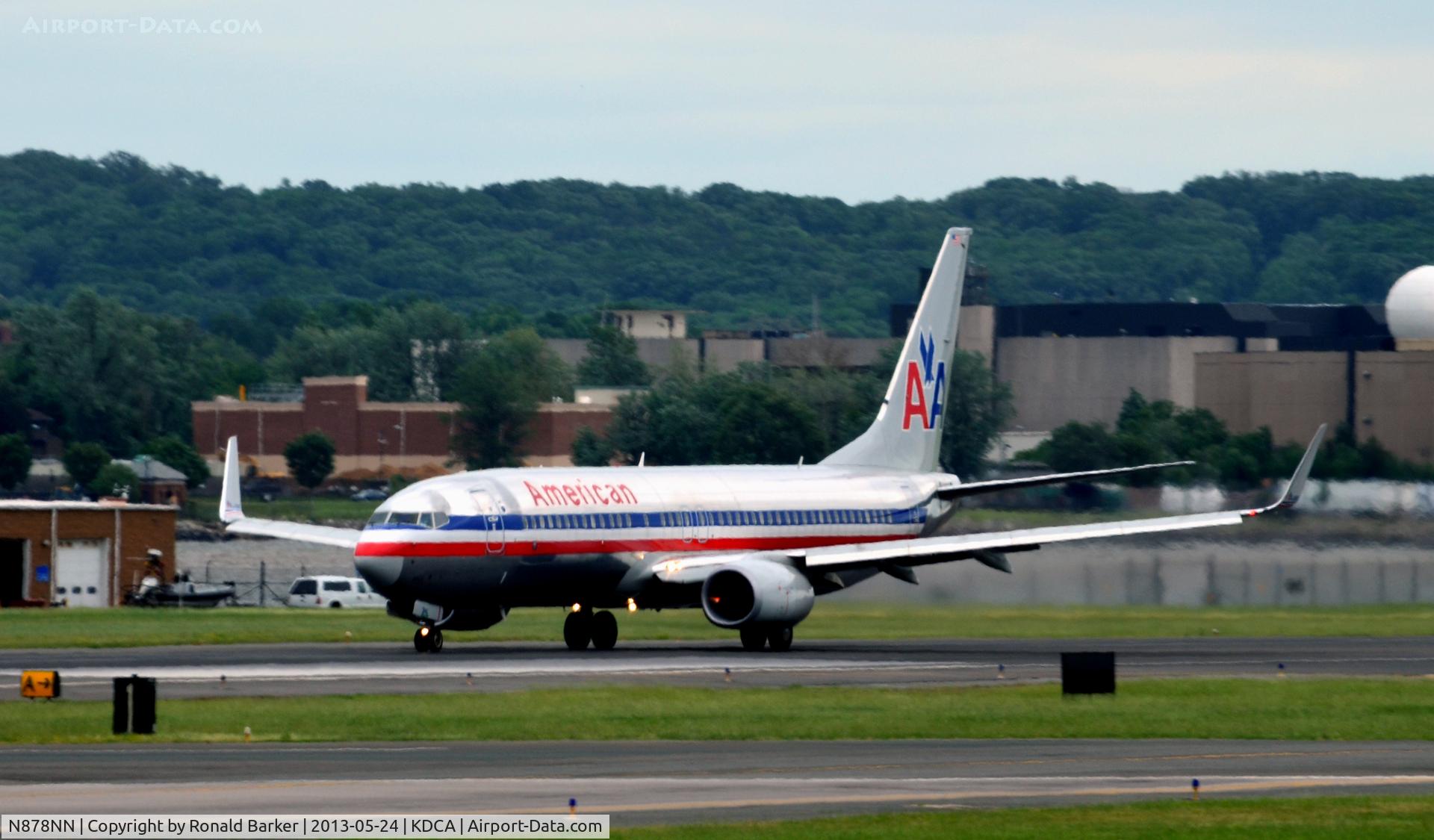 N878NN, 2011 Boeing 737-823 C/N 40768, Takeoff DCA