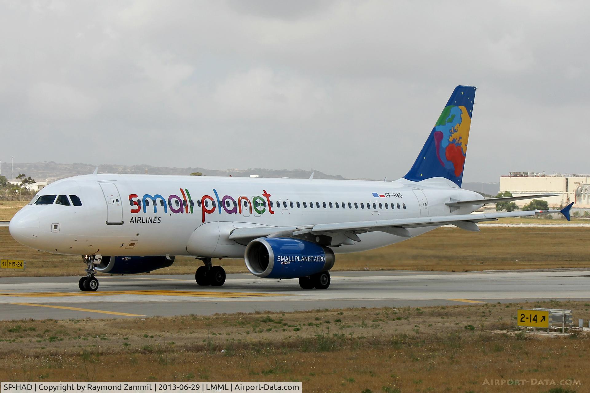 SP-HAD, 2003 Airbus A320-232 C/N 2016, A320 SP-HAD Small Planet.