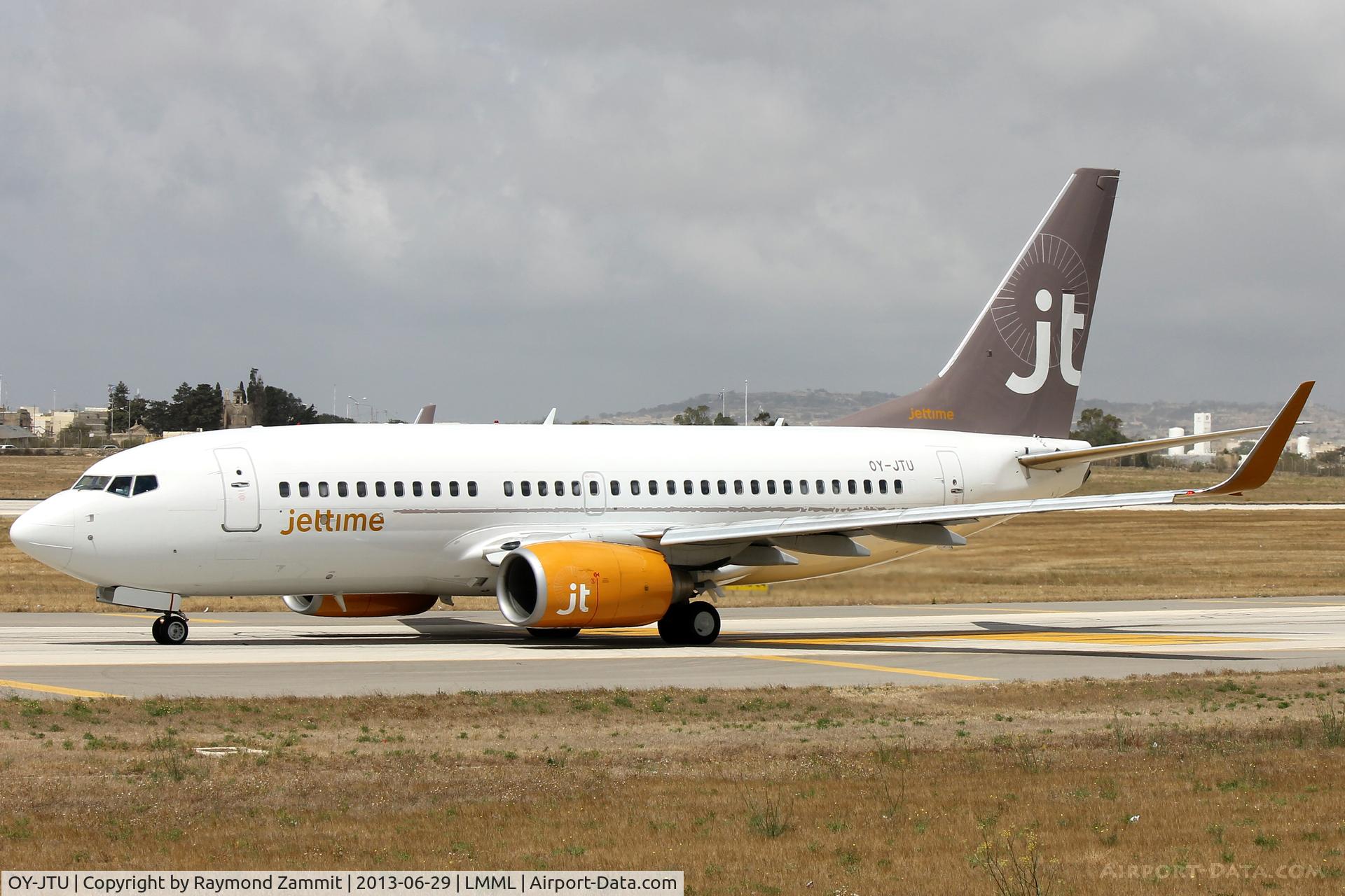 OY-JTU, 1999 Boeing 737-7L9 C/N 28010, B737-300 OY-JTU Jettime.
