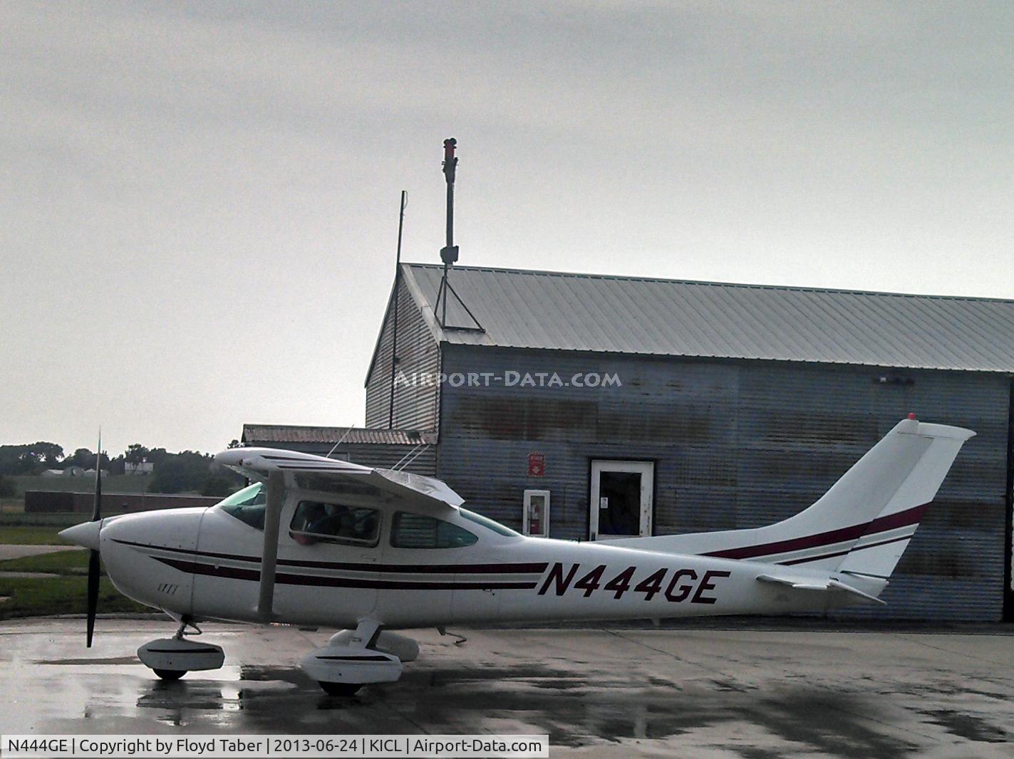 N444GE, 1978 Cessna 182Q Skylane C/N 18266675, Just got washed