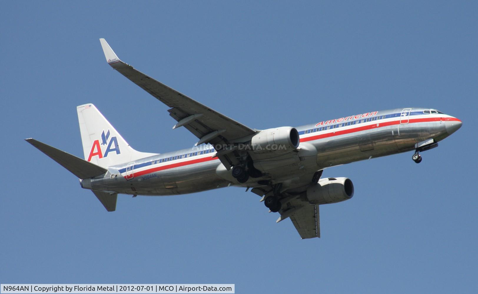 N964AN, 2001 Boeing 737-823 C/N 30093, American 757