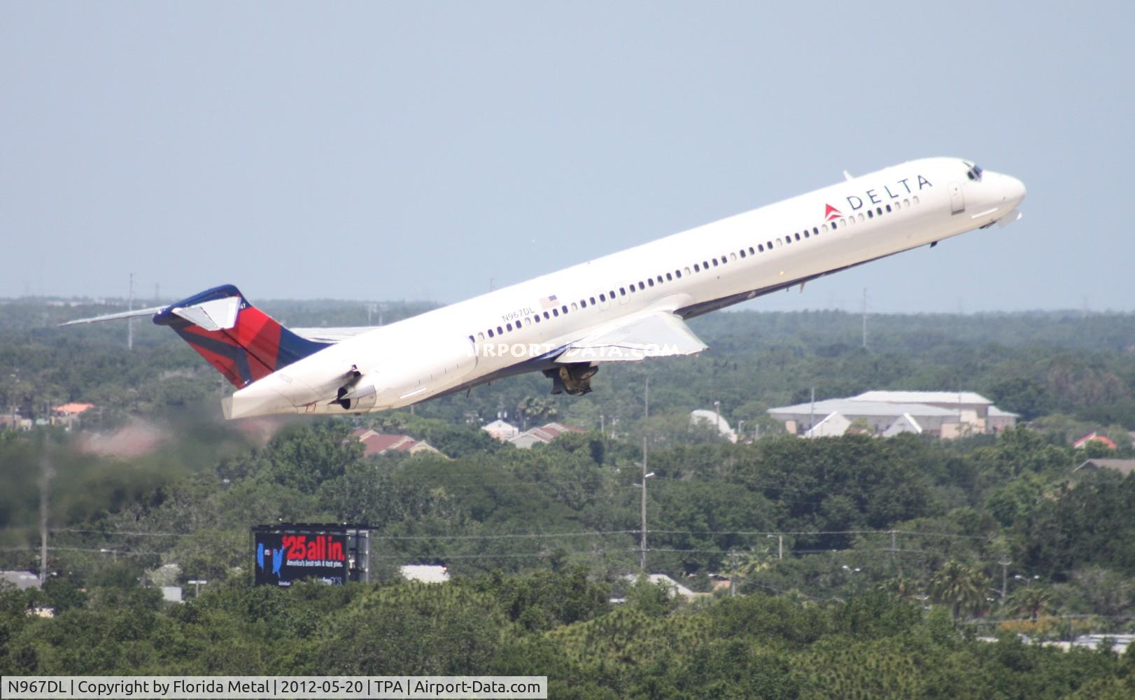 N967DL, 1990 McDonnell Douglas MD-88 C/N 53116, Delta MD-88