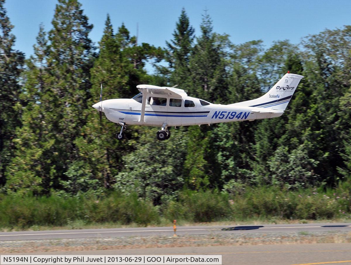 N5194N, 2002 Cessna 206H Stationair C/N 20608177, Cessna 206H departing Nevada County Air Park, Grass Valley, CA.