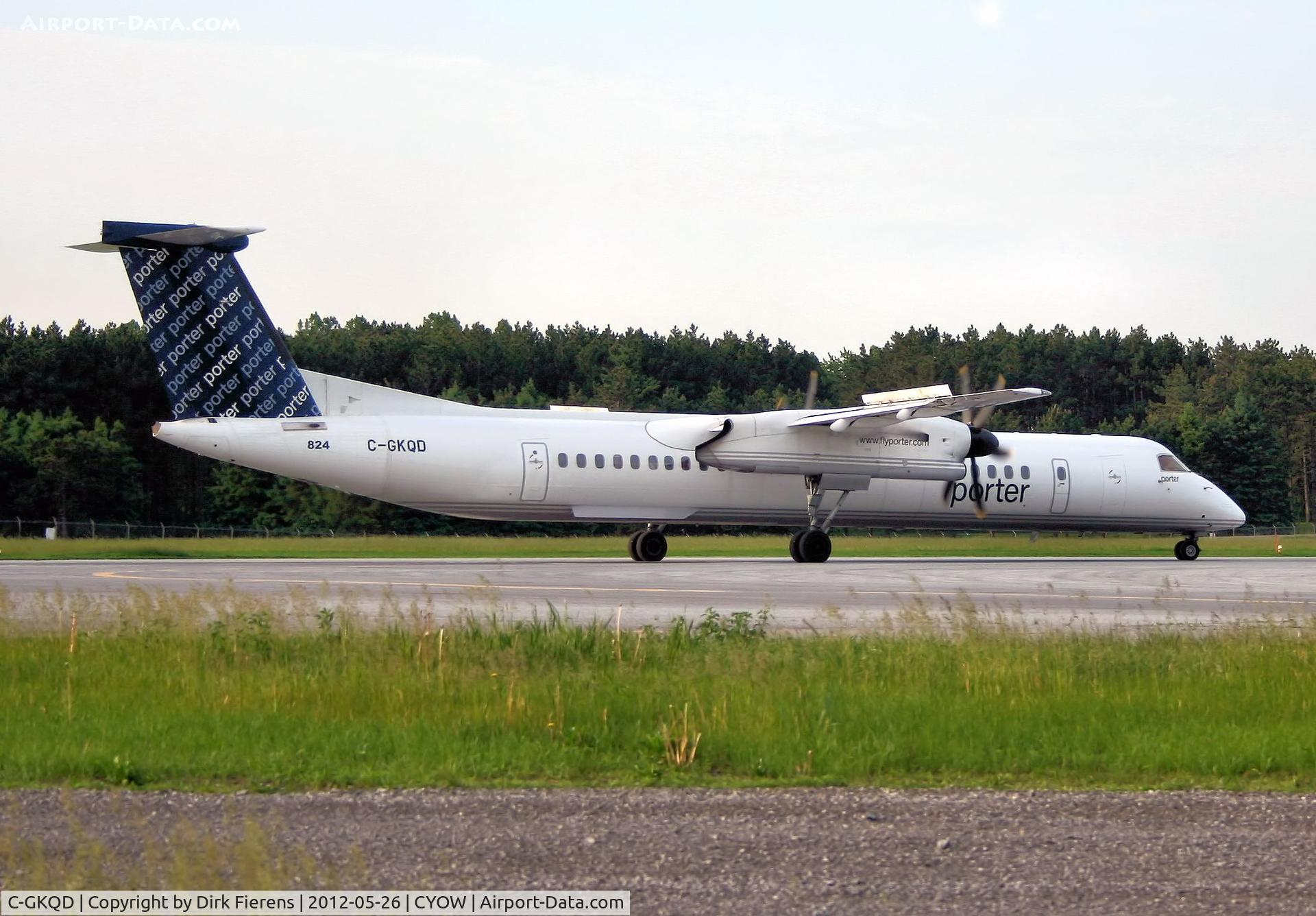 C-GKQD, 2011 De Havilland Canada DHC-8-402Q Dash 8 C/N 4361, Seconds from releasing the brakes.