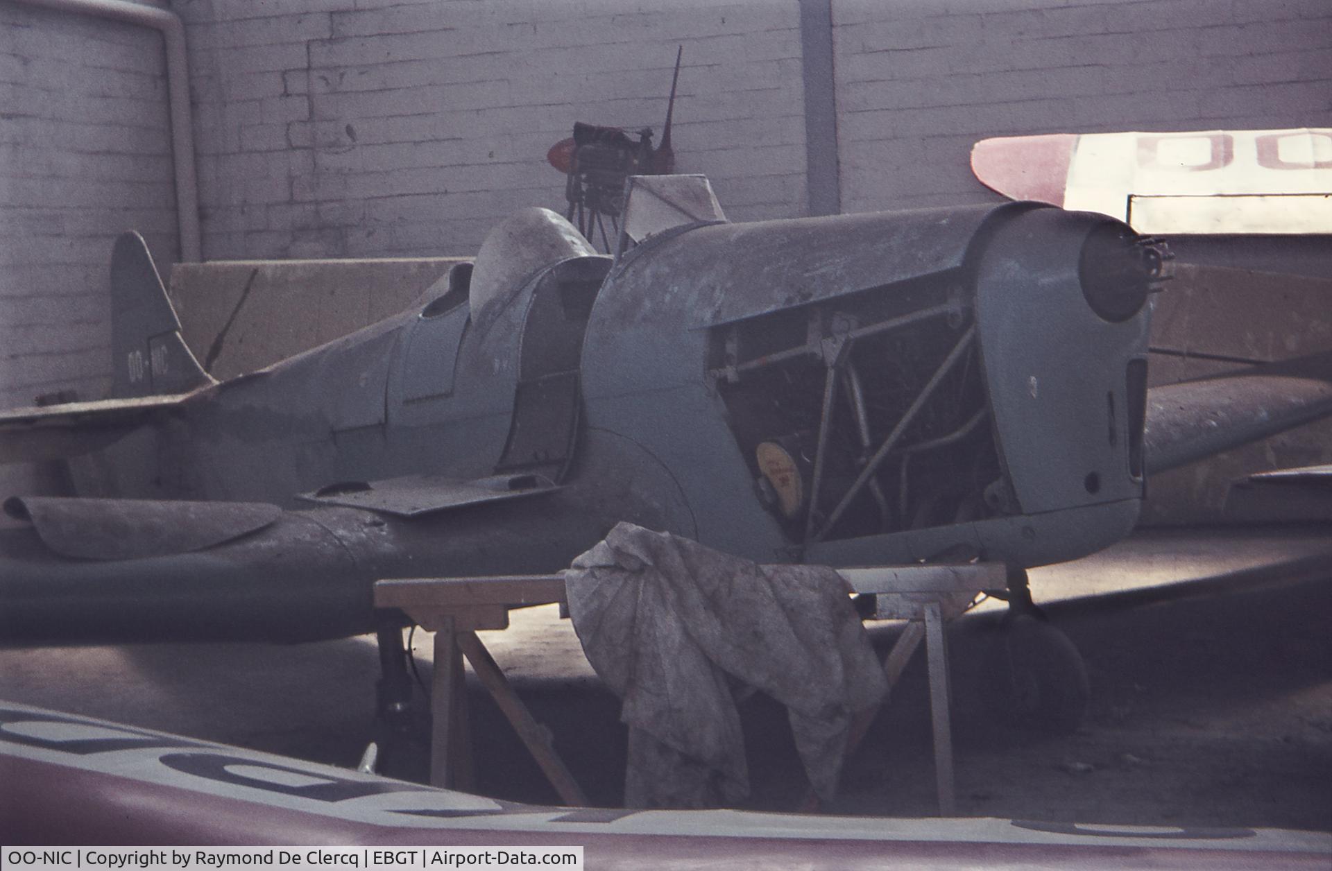 OO-NIC, Miles M14A Hawk Trainer 3 C/N 1992, Gent  1968