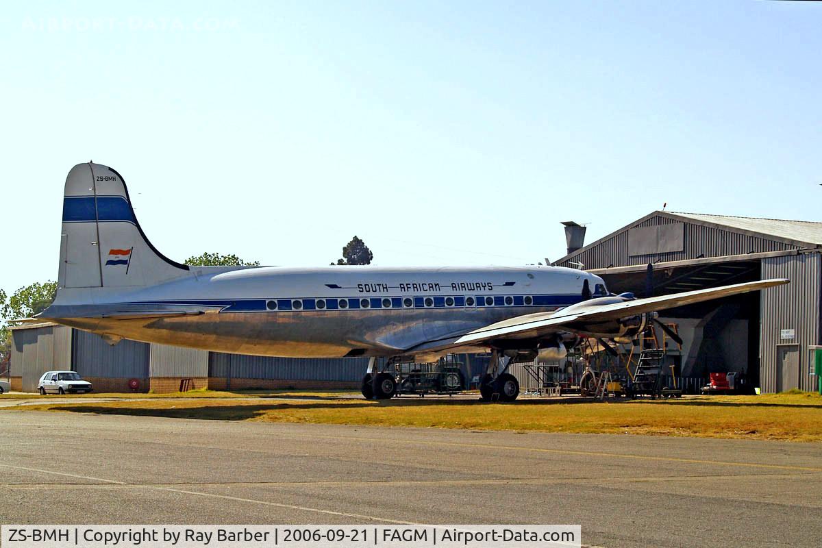 ZS-BMH, 1947 Douglas DC-4-1009 Skymaster C/N 43157, Douglas DC-4-1009 [43157] (South African Airways Historic Flight) Johannesburg-Rand~ZS 21/09/2006