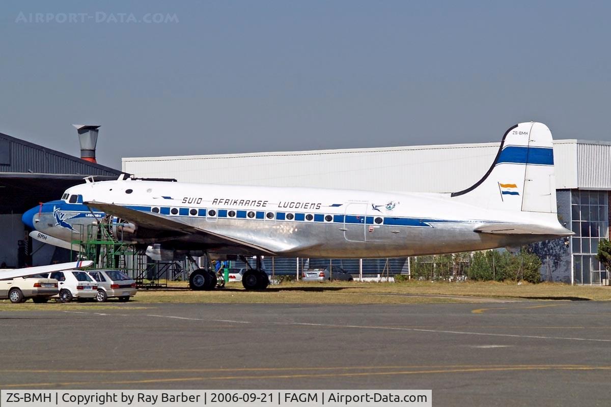 ZS-BMH, 1947 Douglas DC-4-1009 Skymaster C/N 43157, Douglas DC-4-1009 [43157] (South African Airways Historic Flight) Johannesburg-Rand~ZS 21/09/2006