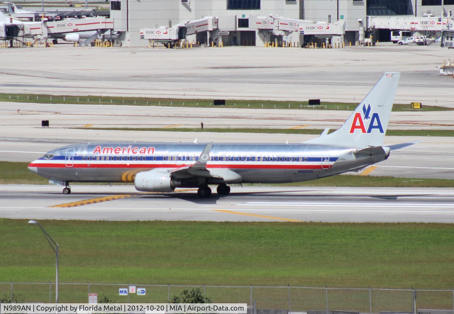N989AN, 2009 Boeing 737-823 C/N 33205, American 737-800