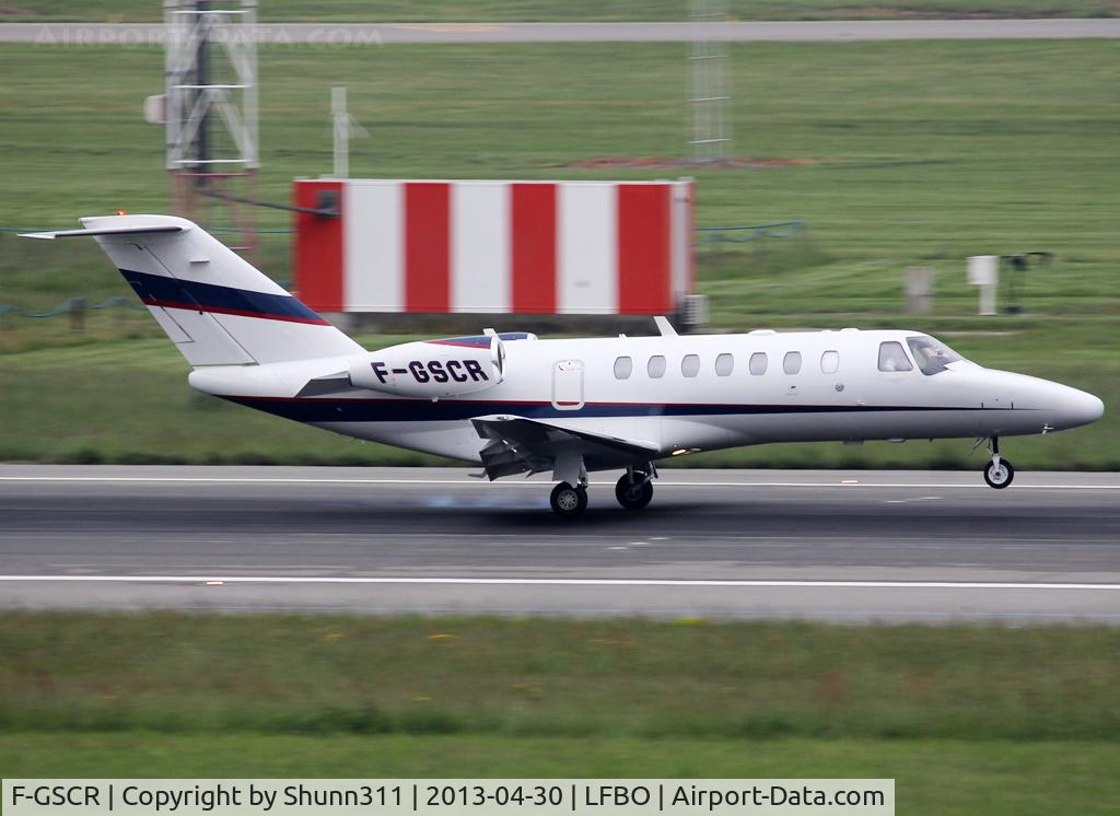 F-GSCR, 2008 Cessna 525B CitationJet CJ3 C/N 525B-0264, Landing rwy 14R