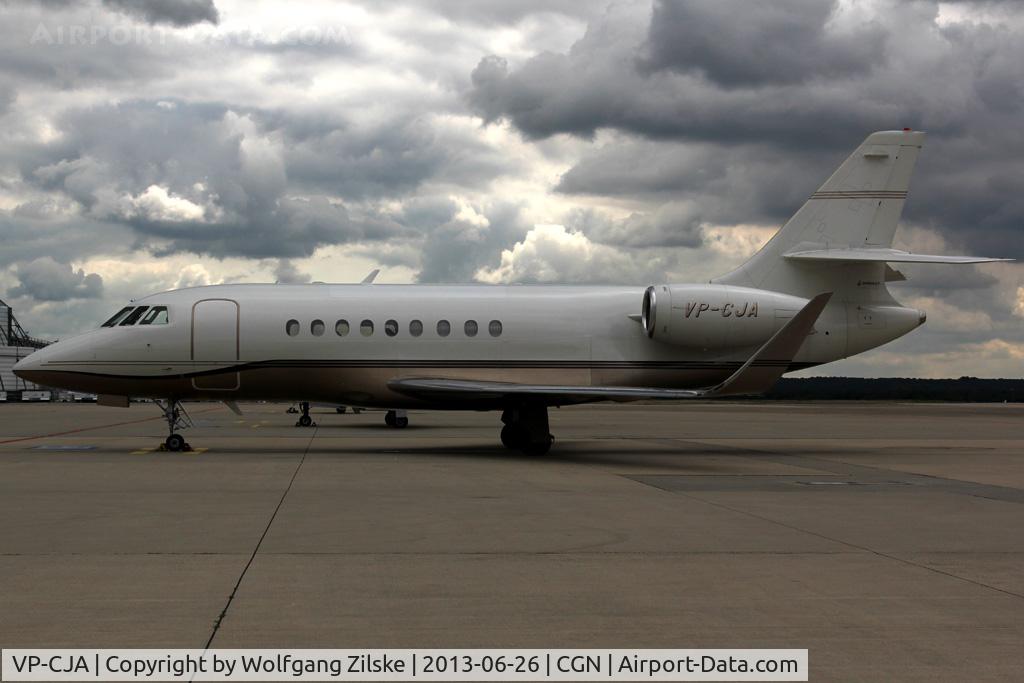 VP-CJA, 1995 Dassault Falcon 2000 C/N 18, visitor