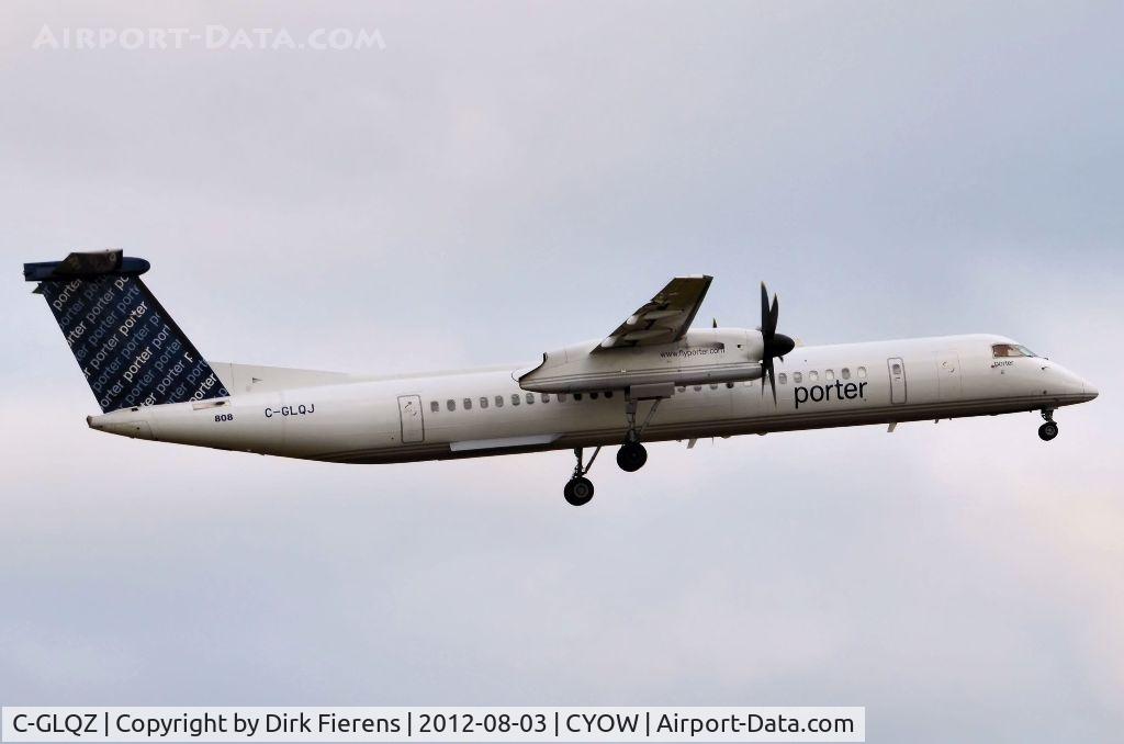 C-GLQZ, 2010 De Havilland Canada DHC-8-402Q Dash 8 C/N 4308, Approaching rwy 32 for final.