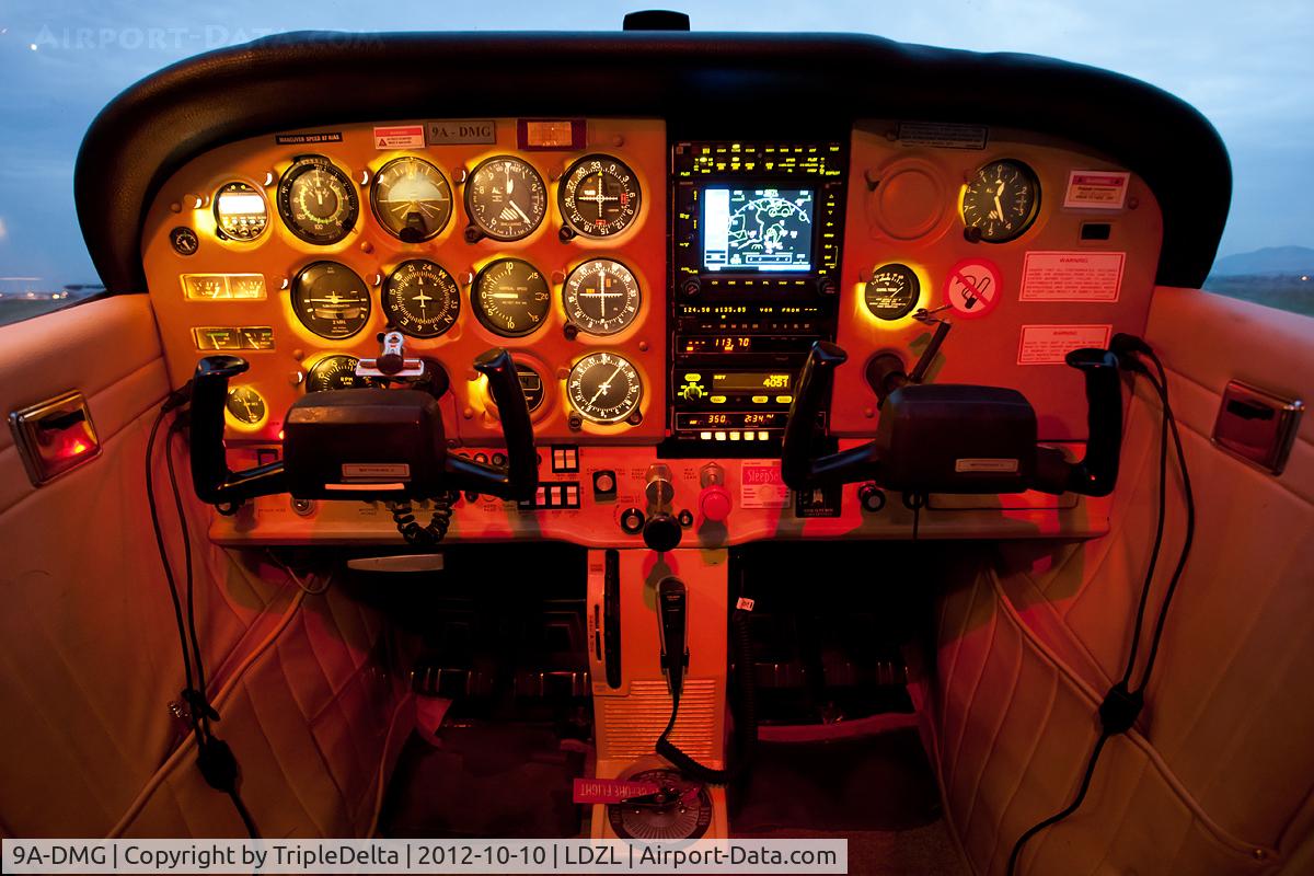 9A-DMG, 1979 Cessna 172N C/N 17272625, Our new avionics setup. From top to bottom we have a GMA340 audio panel, GNS430 GPS, SL30 radio and TT-31 Mode S transponder. Also hiding on the panel is a digital EGT/CHT gauge and a combined OAT & altitude alerter gauge.