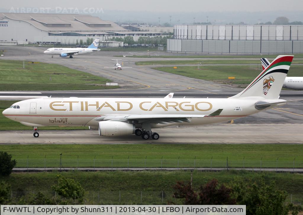 F-WWTL, 2013 Airbus A330-243F C/N 1414, C/n 1414 - To be A6-DCC - Logo on tail is not complete only on left side...