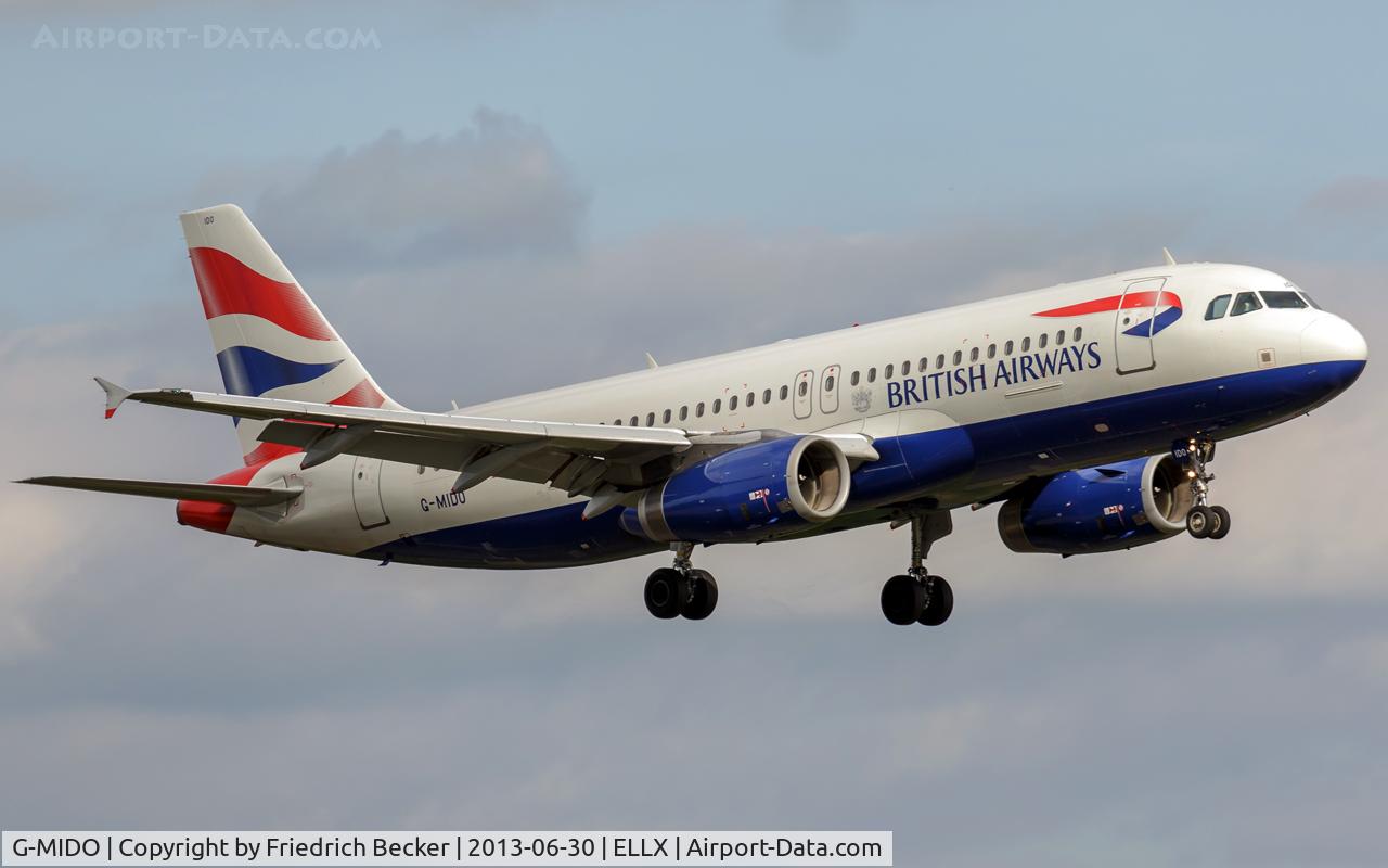G-MIDO, 2002 Airbus A320-232 C/N 1987, on final RW24