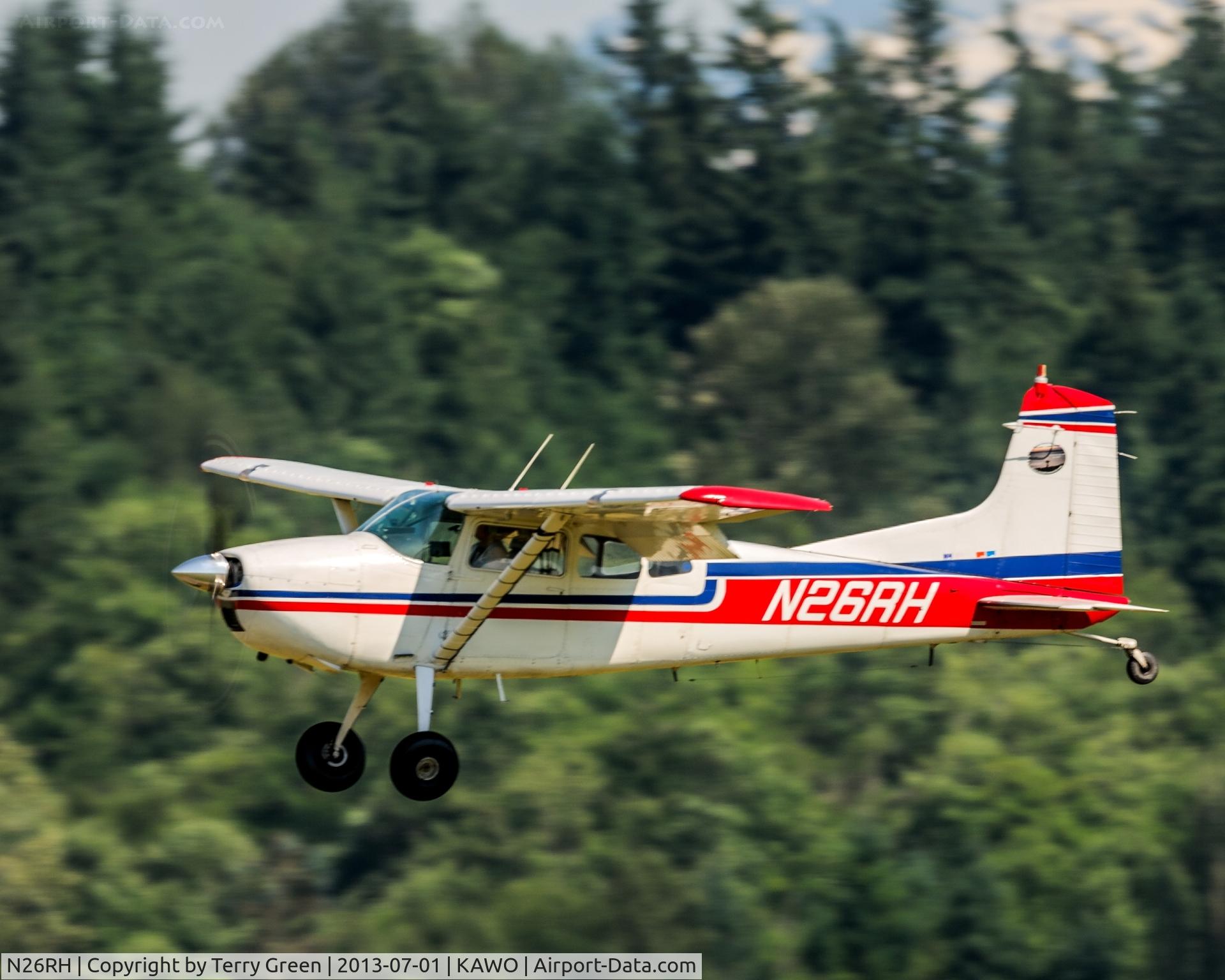 N26RH, 1961 Cessna 185A Skywagon C/N 185-0293, Landing 34 @ KAWO