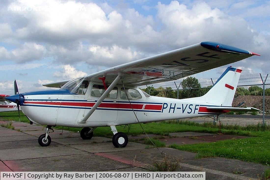 PH-VSF, 1972 Reims F172L Skyhawk C/N 0877, R/Cessna F.172L Skyhawk [0877] Rotterdam~PH 07/08/2006