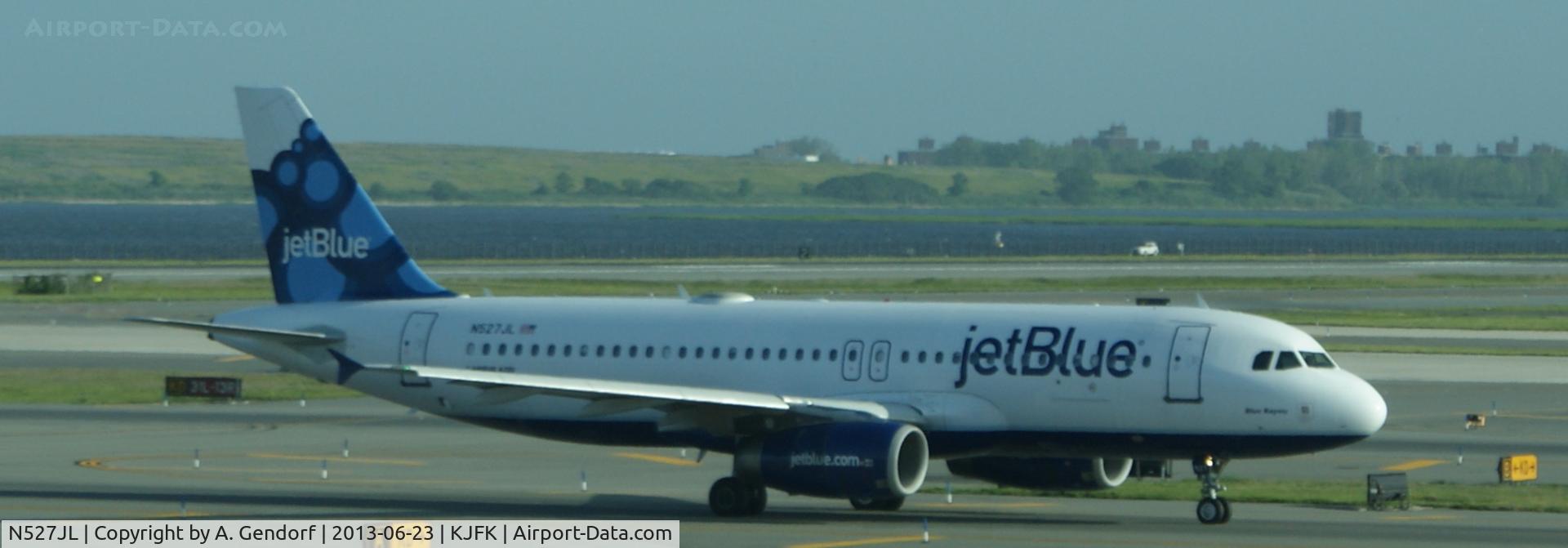 N527JL, 2001 Airbus A320-232 C/N 1557, Jet Blue, seen here at New York - JFK(KJFK)