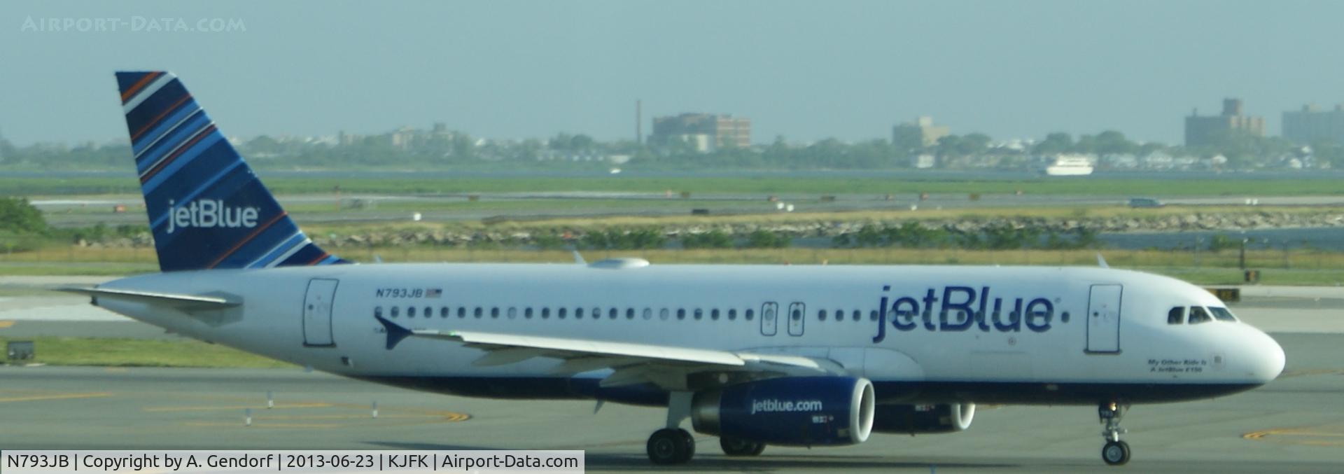 N793JB, 2011 Airbus A320-232 C/N 4647, Jet Blue, seen here on taxiway in New York - JFK(KJFK)