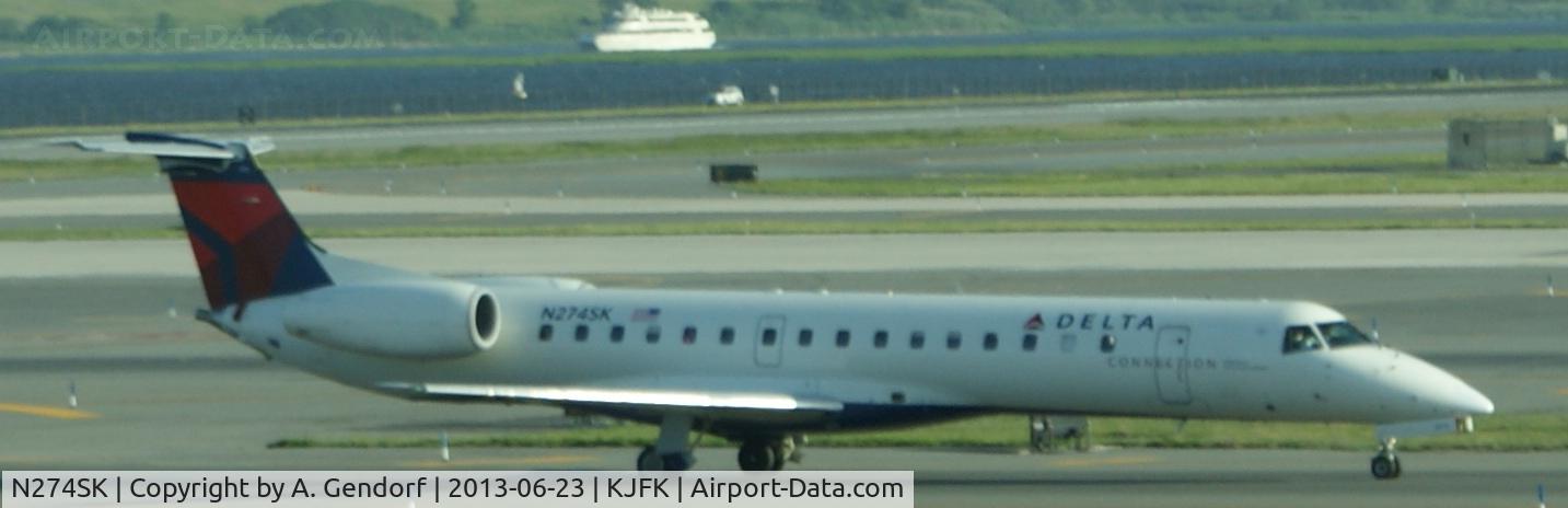 N274SK, 2000 Embraer EMB-145LR C/N 145344, Chautauqua Airlines (Delta Connection cs.), seen here taxiing at New York - JFK(KJFK)
