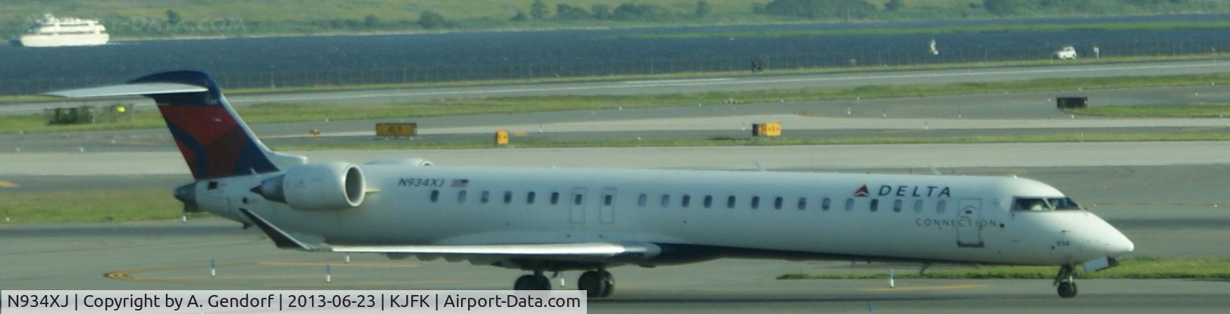 N934XJ, 2008 Bombardier CRJ-900ER (CL-600-2D24) C/N 15198, Pinnacle Airlines (Delta Connection cs.), seen here at New York - JFK(KJFK)