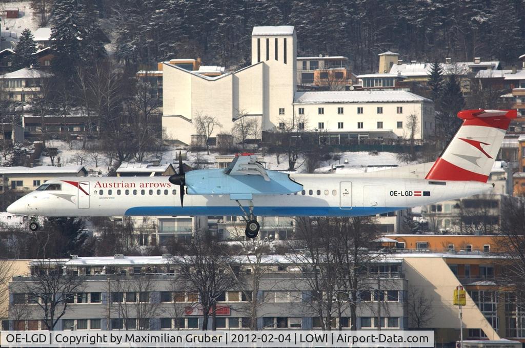 OE-LGD, 2000 De Havilland Canada DHC-8-402Q Dash 8 C/N 4027, 
