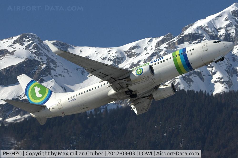 PH-HZG, 2000 Boeing 737-8K2 C/N 28379, 