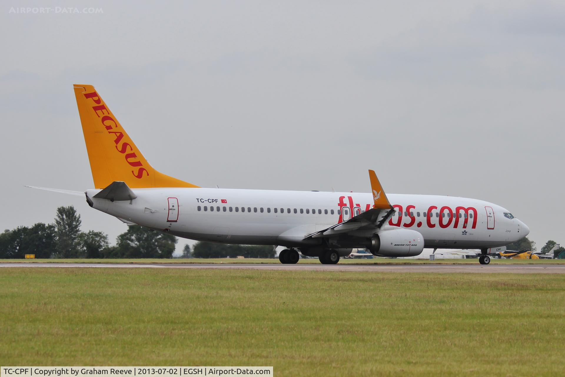 TC-CPF, 2012 Boeing 737-82R C/N 40879, About to take off.