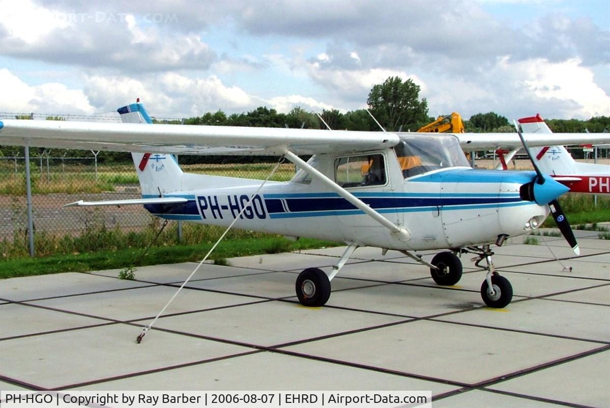 PH-HGO, Reims F152 C/N 1701, R/Cessna F.152 [1701] Rotterdam~PH 07/08/2006
