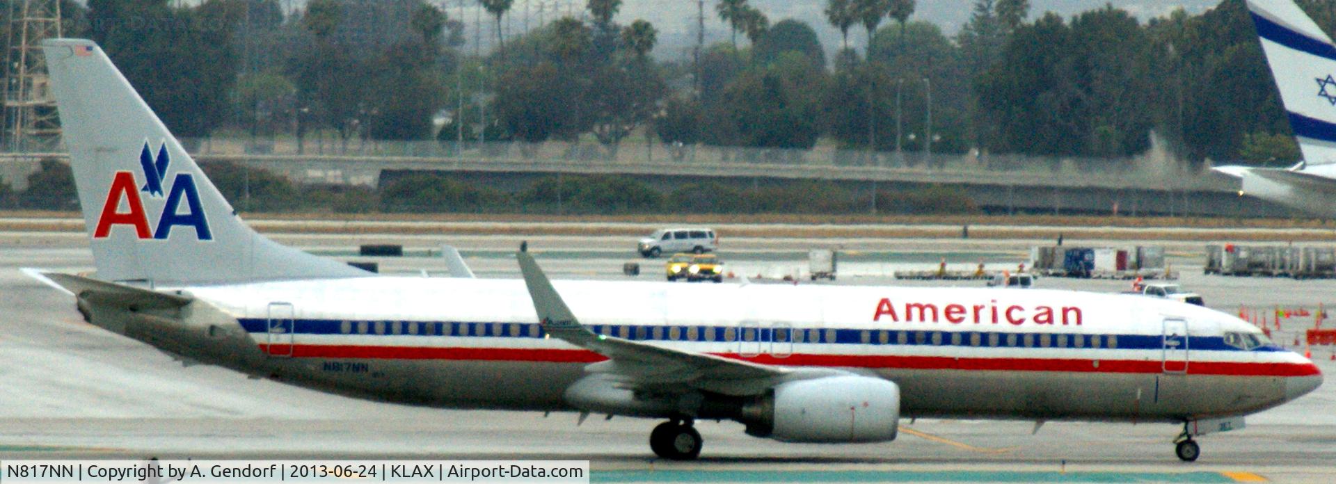 N817NN, 2009 Boeing 737-823 C/N 29558, American Airlines, seen here taxiing to the gate at Los Angeles Int´l(KLAX)