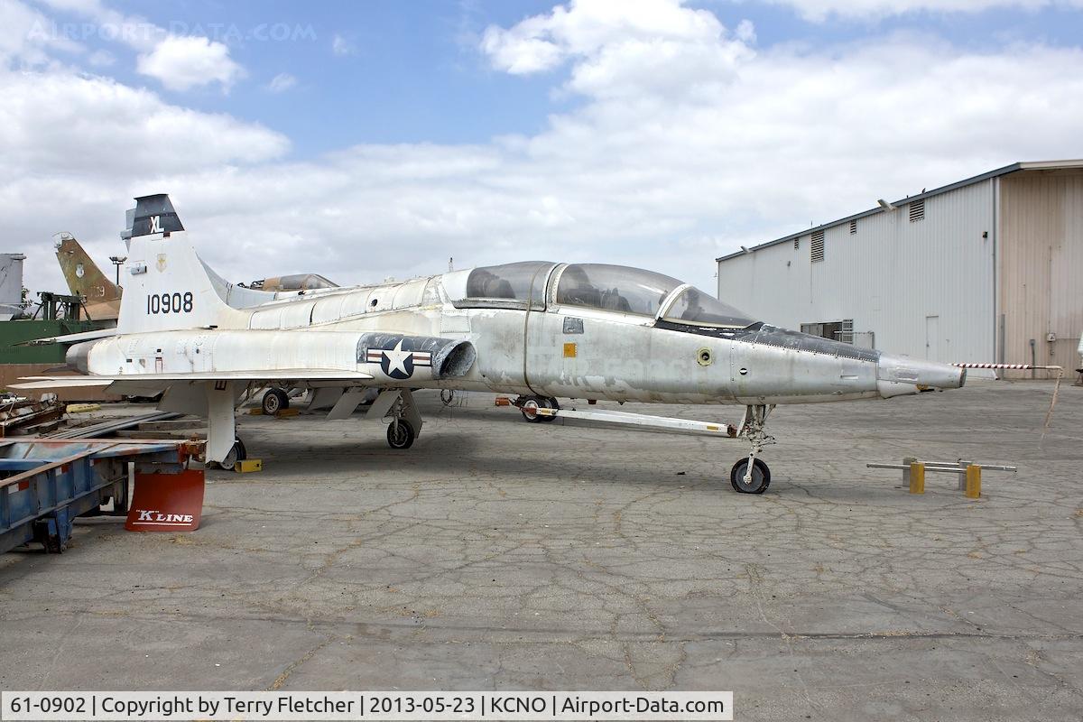 61-0902, 1961 Northrop T-38A-40-NO Talon C/N N.5268, At Yanks Air Museum , Chino , California