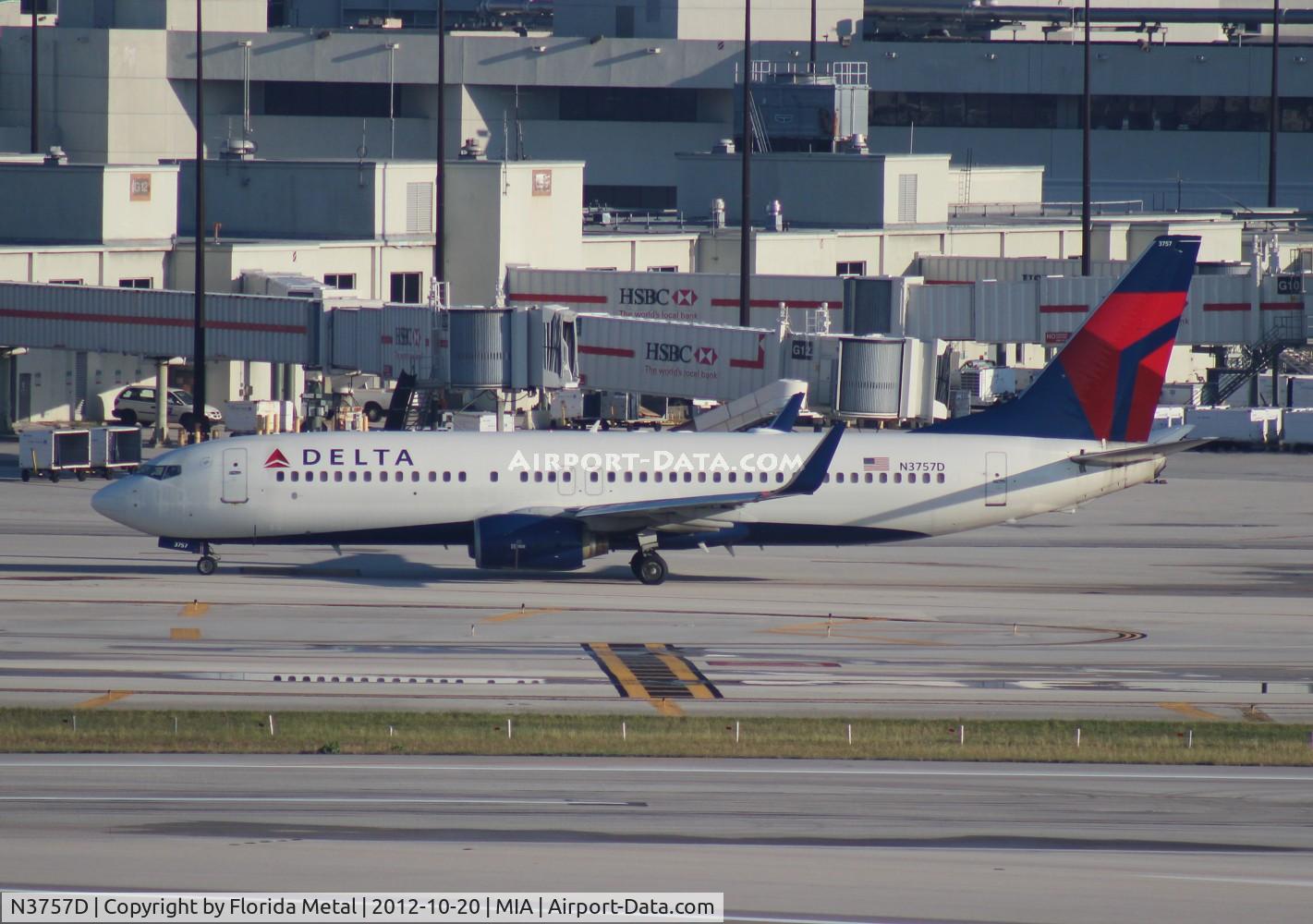 N3757D, 2001 Boeing 737-832 C/N 30813, Delta 737-800