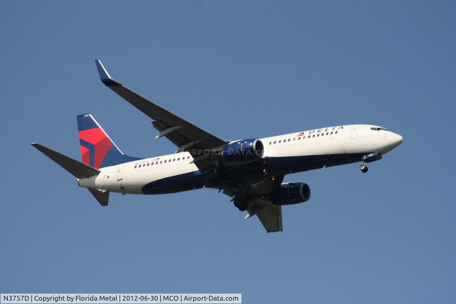 N3757D, 2001 Boeing 737-832 C/N 30813, Delta 737-800
