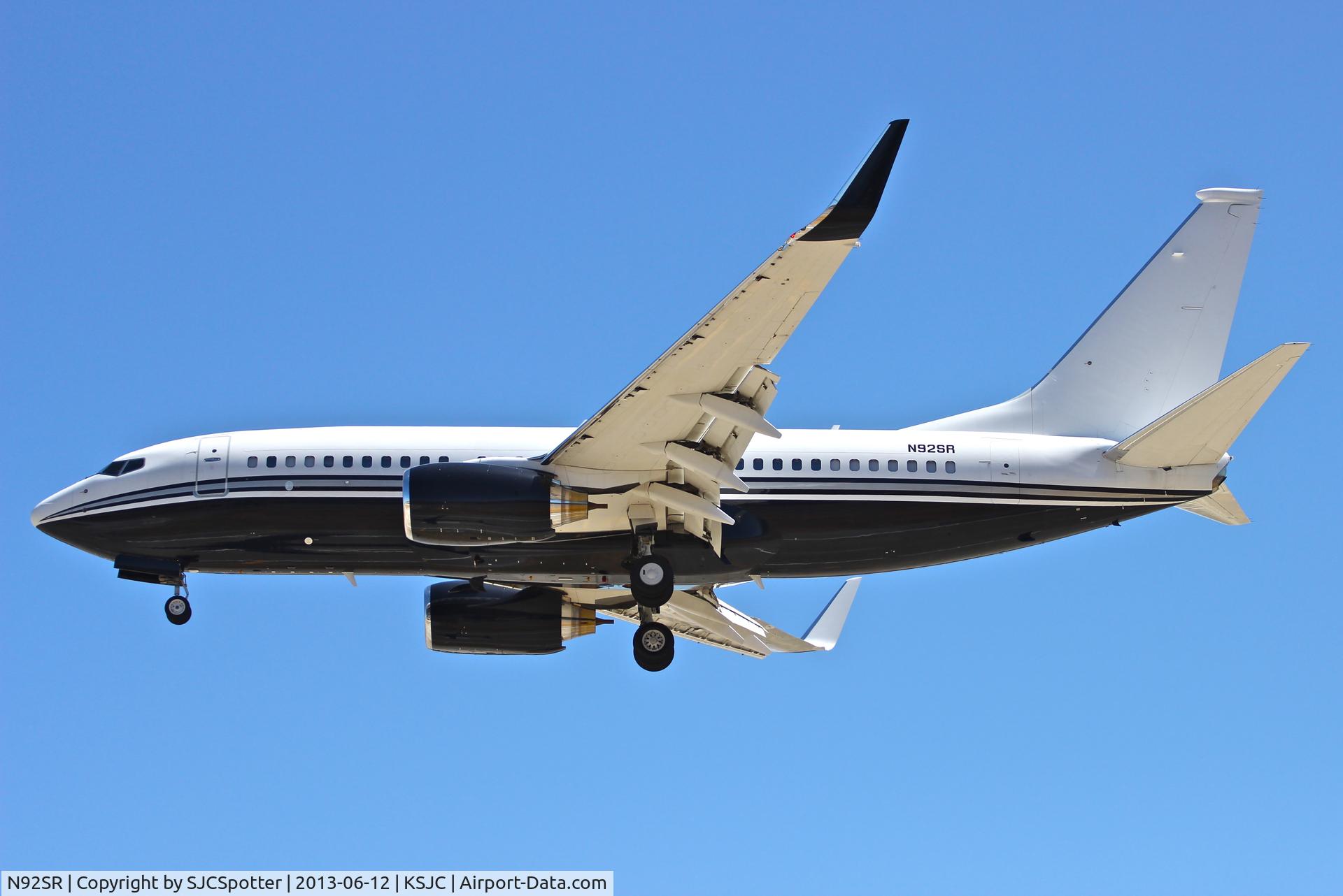 N92SR, 2008 Boeing 737-7JR C/N 37111, Boeing BBJ arriving at SJC