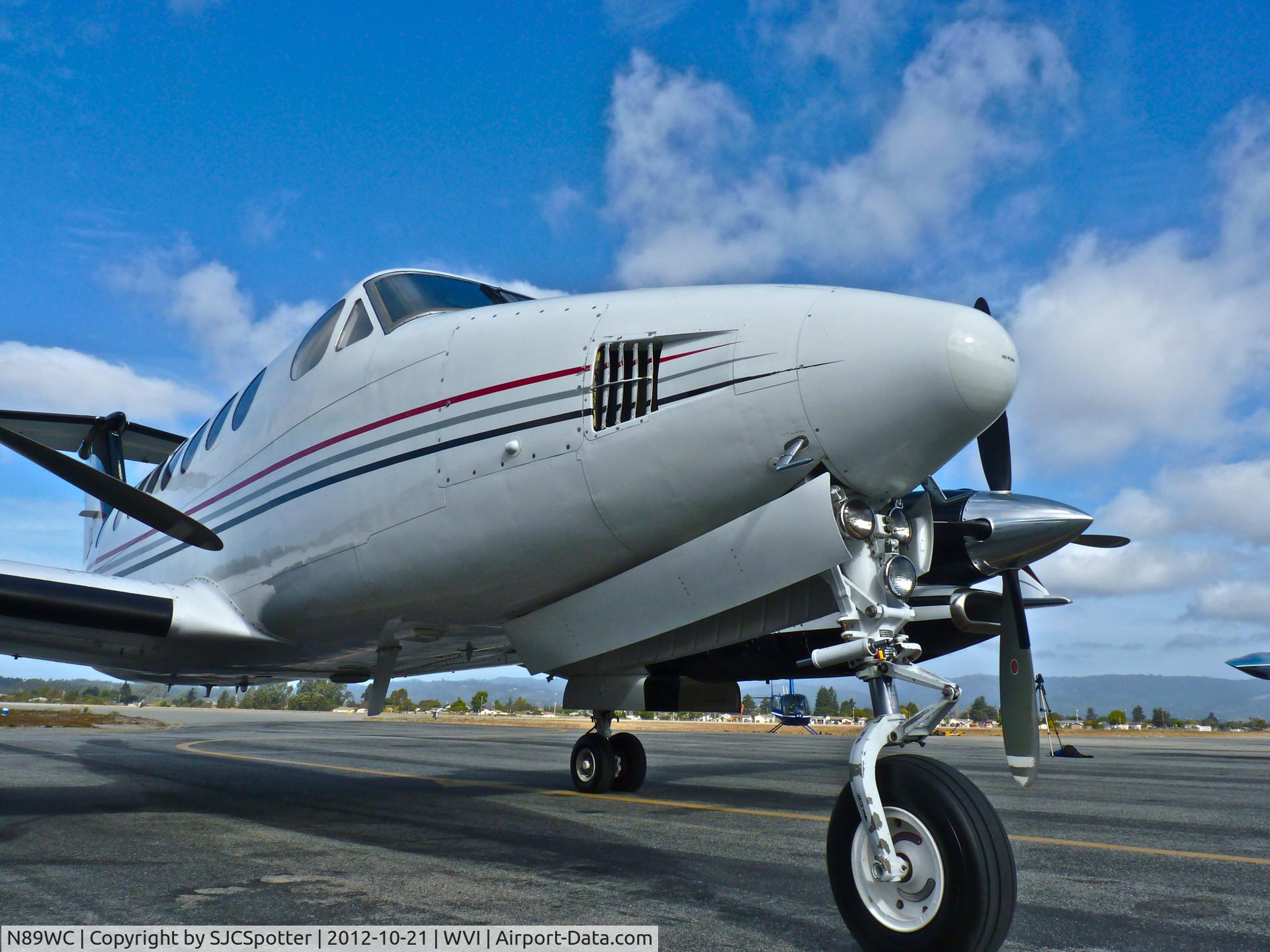 N89WC, 1992 Beech B300 King Air C/N FL-72, B350 at WVI