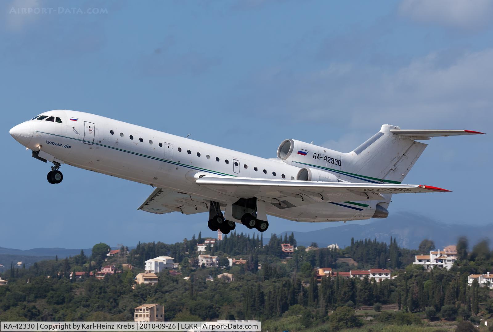 RA-42330, Yakovlev Yak-42D C/N 4250422505122, Tulpar Avia