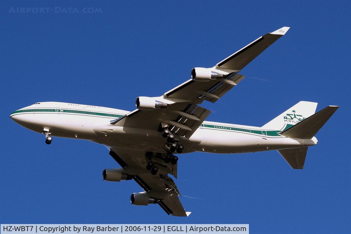 HZ-WBT7, 1992 Boeing 747-4J6 C/N 25880, Boeing 747-4J6 [25880] (Kingdom Holding Co) Home~G 29/11/2006