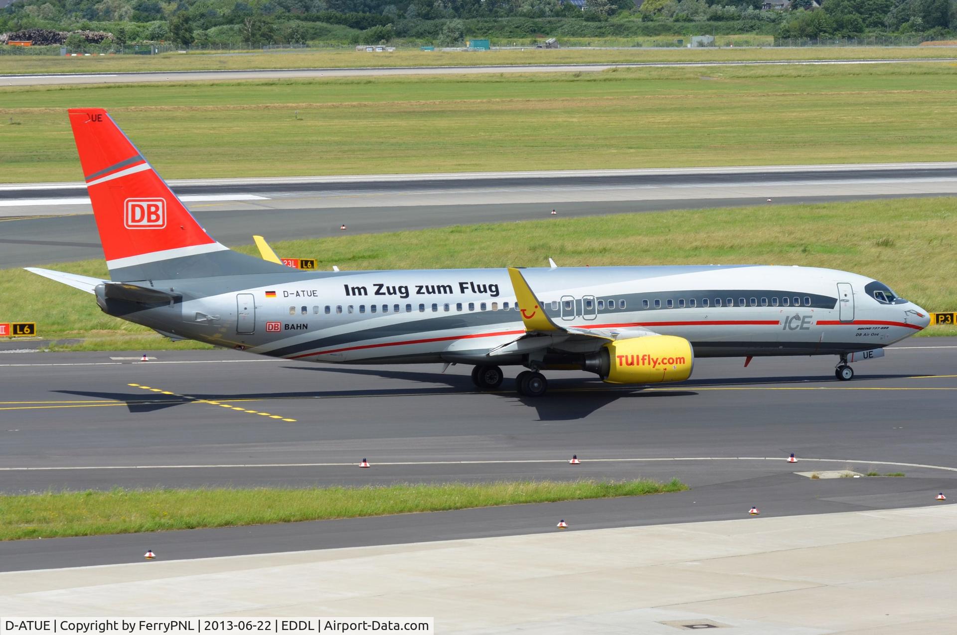 D-ATUE, 2006 Boeing 737-8K5 C/N 34686, TUI B738 logjet promoting the train to get you to your local airport.