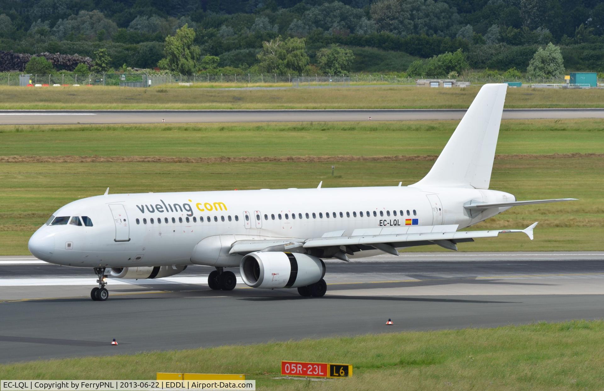EC-LQL, 2002 Airbus A320-232 C/N 1749, An even whiter Vueling A320