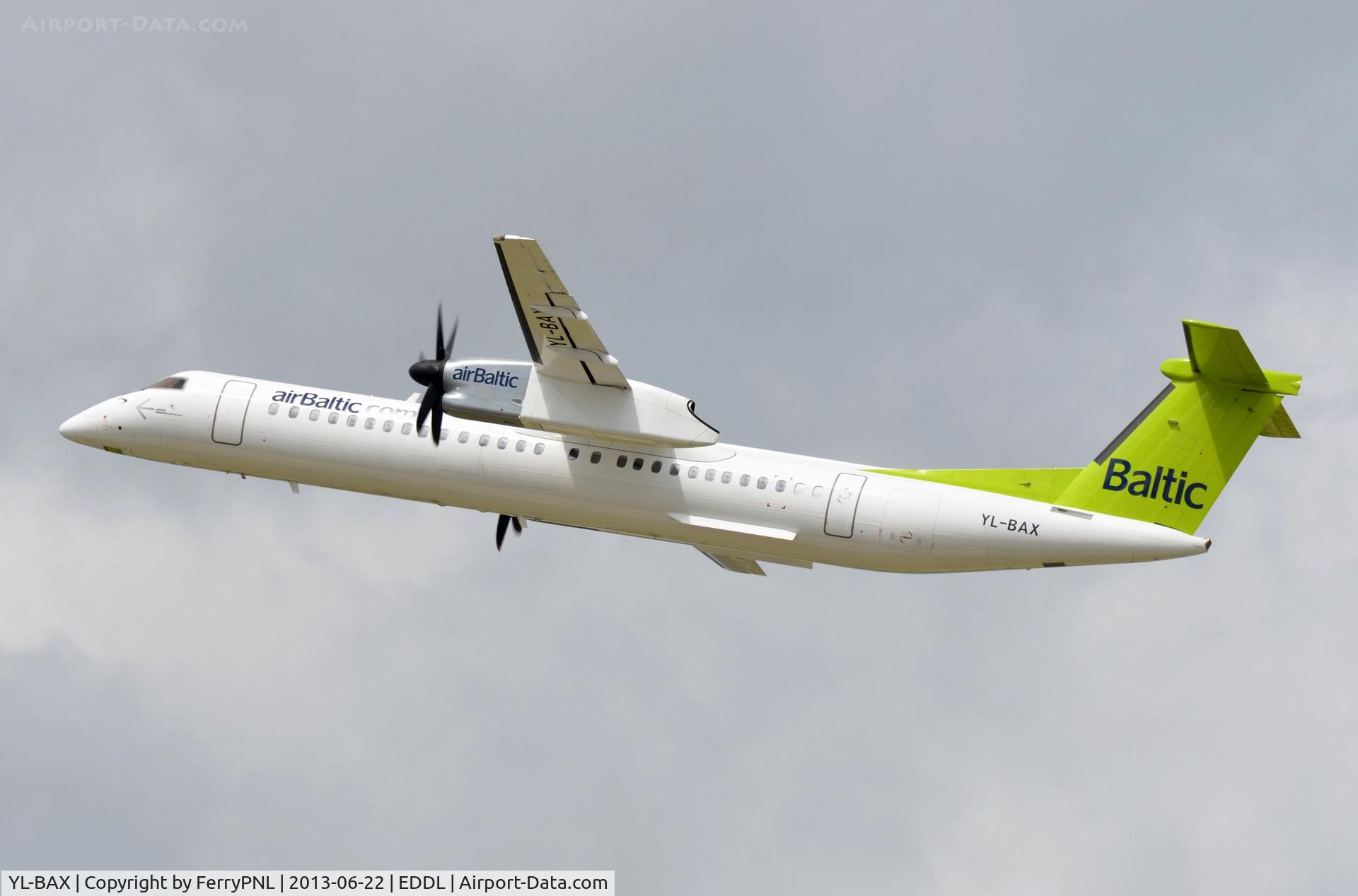 YL-BAX, 2010 De Havilland Canada DHC-8-402Q Dash 8 C/N 4324, Air Baltic DHC8 take-off.